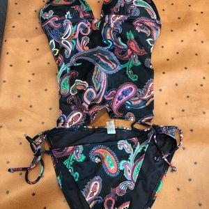 Victoria’s Secret Tankini